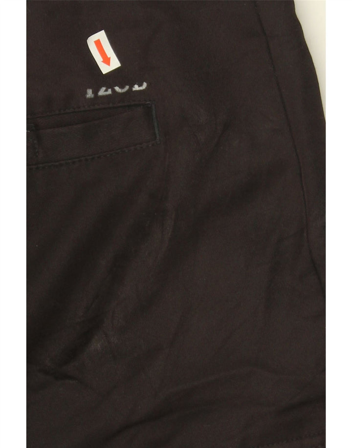 IZOD Mens Golf Classic Fit Cargo Shorts W38 XL  Black Polyester Vintage Izod and Second-Hand Izod from Messina Hembry 