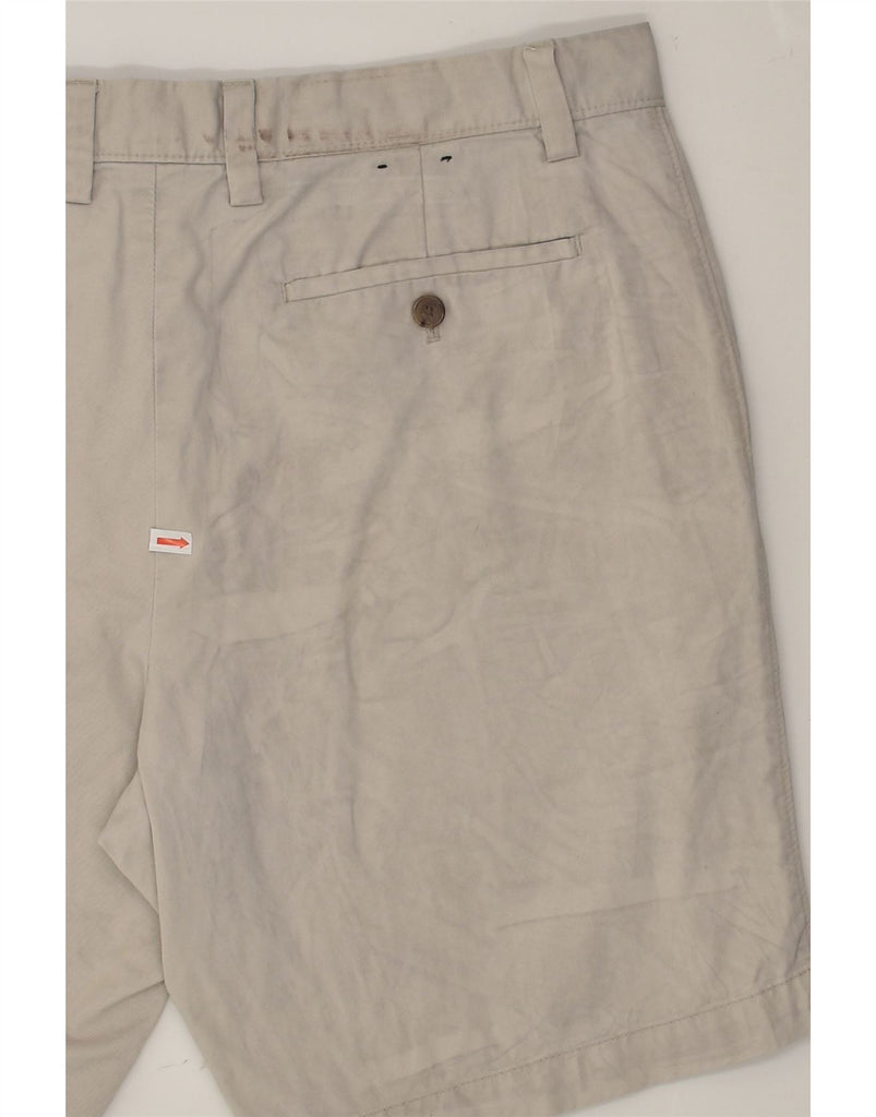 BANANA REPUBLIC Mens Chino Shorts W34 Large Grey Cotton | Vintage Banana Republic | Thrift | Second-Hand Banana Republic | Used Clothing | Messina Hembry 