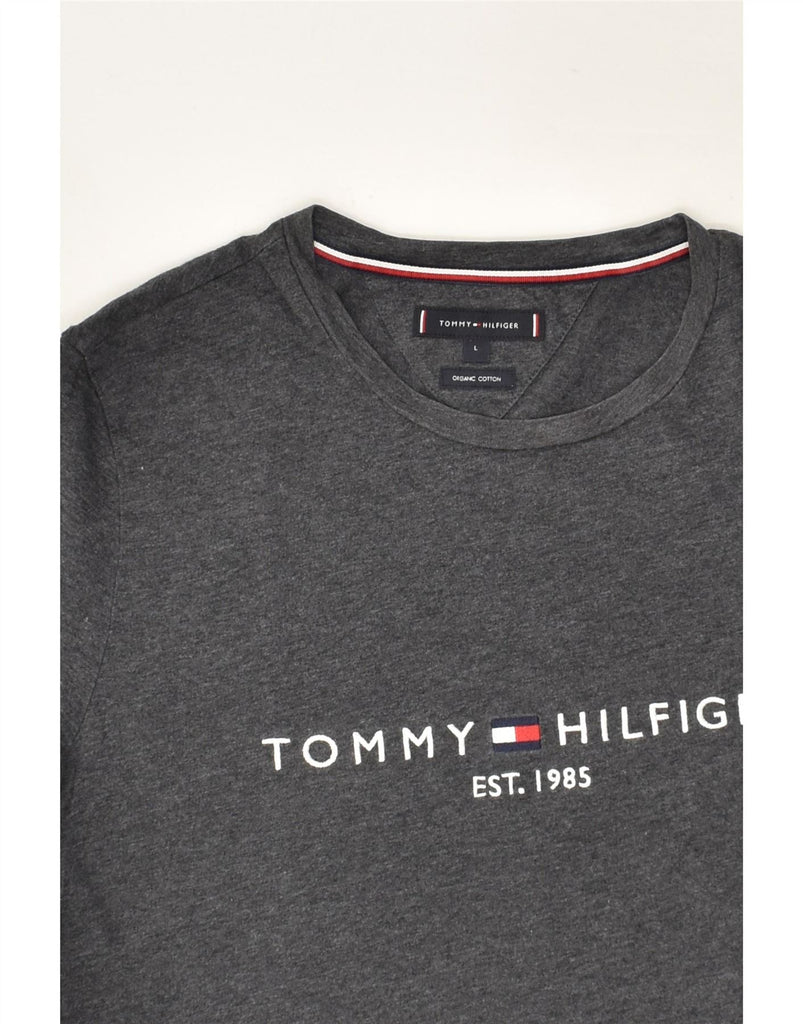 TOMMY HILFIGER Womens Graphic T-Shirt Top UK 14 Large Grey Cotton Vintage Tommy Hilfiger and Second-Hand Tommy Hilfiger from Messina Hembry 