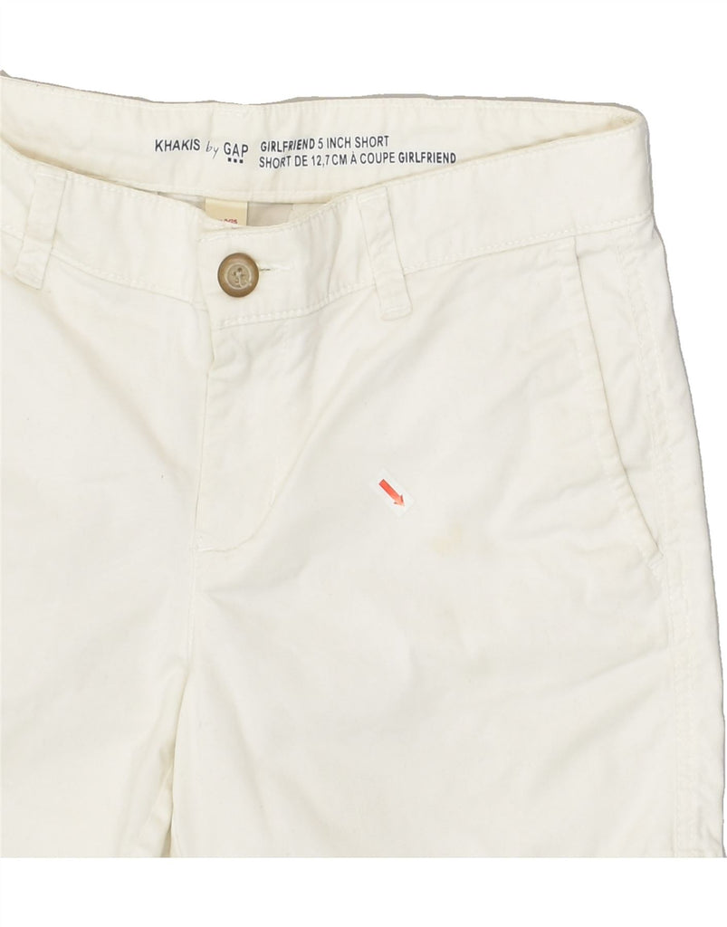 GAP Womens Low Waist Chino Shorts UK 4 XS W30 White | Vintage Gap | Thrift | Second-Hand Gap | Used Clothing | Messina Hembry 