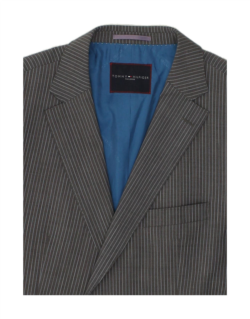 TOMMY HILFIGER Mens 2 Button Blazer Jacket IT 54 2XL Grey Pinstripe | Vintage Tommy Hilfiger | Thrift | Second-Hand Tommy Hilfiger | Used Clothing | Messina Hembry 