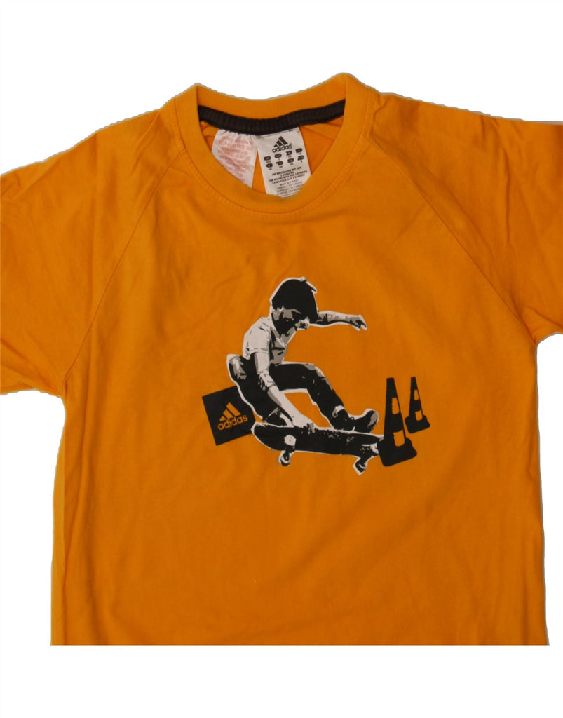 ADIDAS Boys Graphic T-Shirt Top 9-10 Years Yellow Cotton Vintage Adidas and Second-Hand Adidas from Messina Hembry 