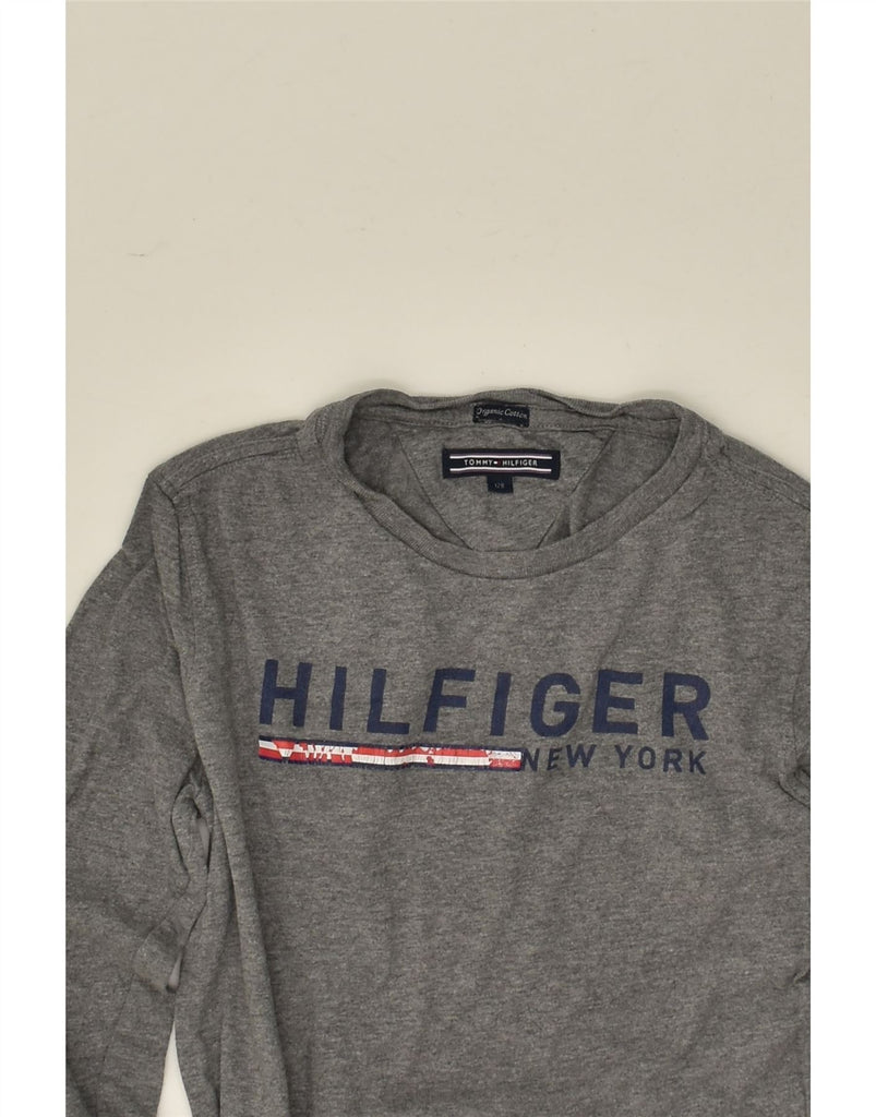 TOMMY HILFIGER Boys Graphic Top Long Sleeve 7-8 Years Grey Cotton | Vintage Tommy Hilfiger | Thrift | Second-Hand Tommy Hilfiger | Used Clothing | Messina Hembry 