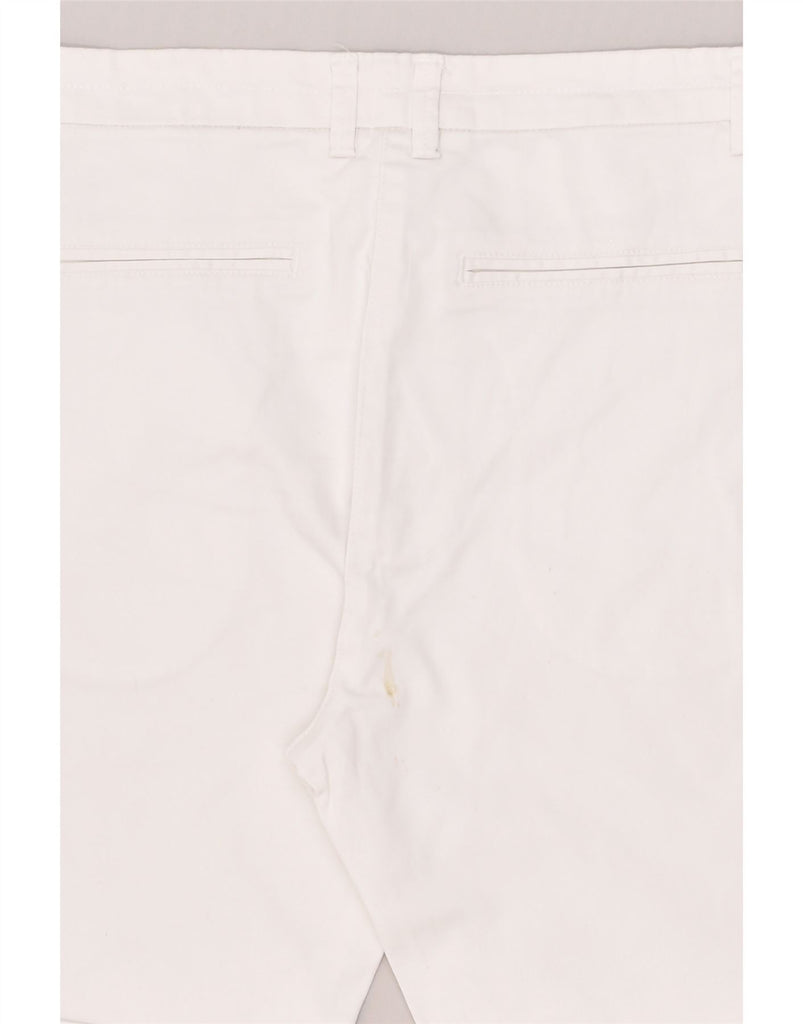 DACK'S Womens Chino Shorts IT 48 XL W36 White | Vintage Dack's | Thrift | Second-Hand Dack's | Used Clothing | Messina Hembry 