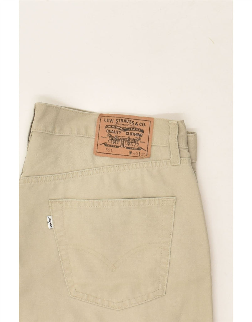 LEVI'S Mens 551 Straight Casual Trousers W40 L28 Beige | Vintage Levi's | Thrift | Second-Hand Levi's | Used Clothing | Messina Hembry 