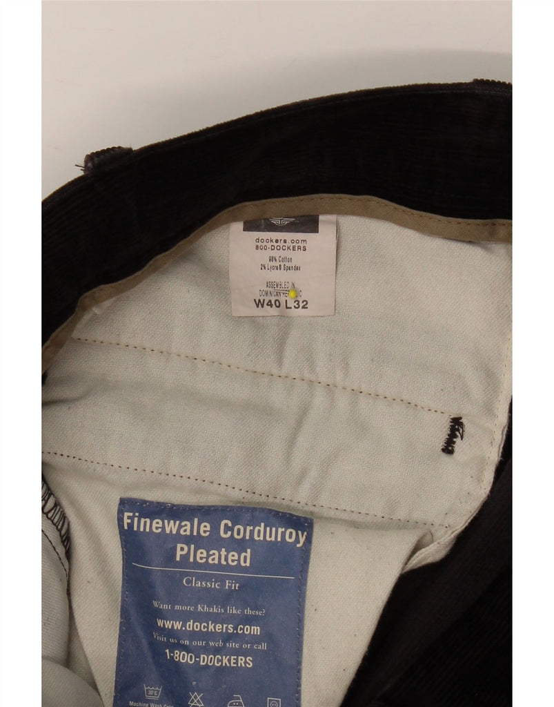 DOCKERS Mens Khakis Classic Fit Pegged Corduroy Trousers W40 L32 Black Vintage Dockers and Second-Hand Dockers from Messina Hembry 