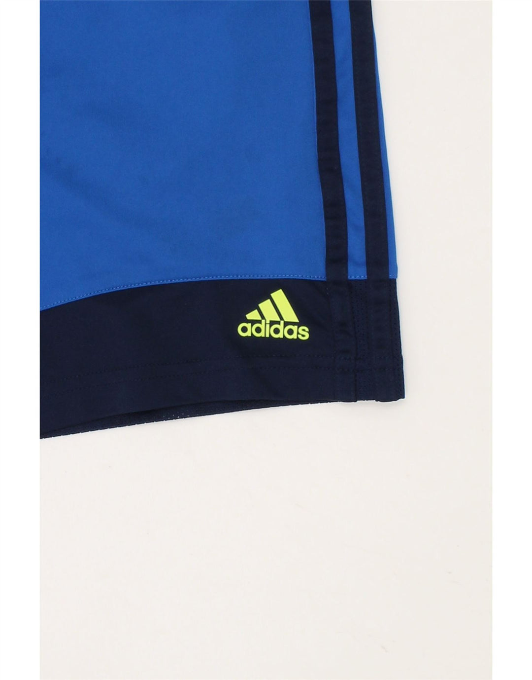 ADIDAS Boys Climacool Sport Shorts 9-10 Years Blue Colourblock Vintage Adidas and Second-Hand Adidas from Messina Hembry 