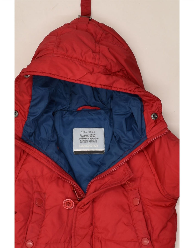 DIADORA Boys Hooded Padded Jacket 2-3 Years Red Polyester | Vintage Diadora | Thrift | Second-Hand Diadora | Used Clothing | Messina Hembry 