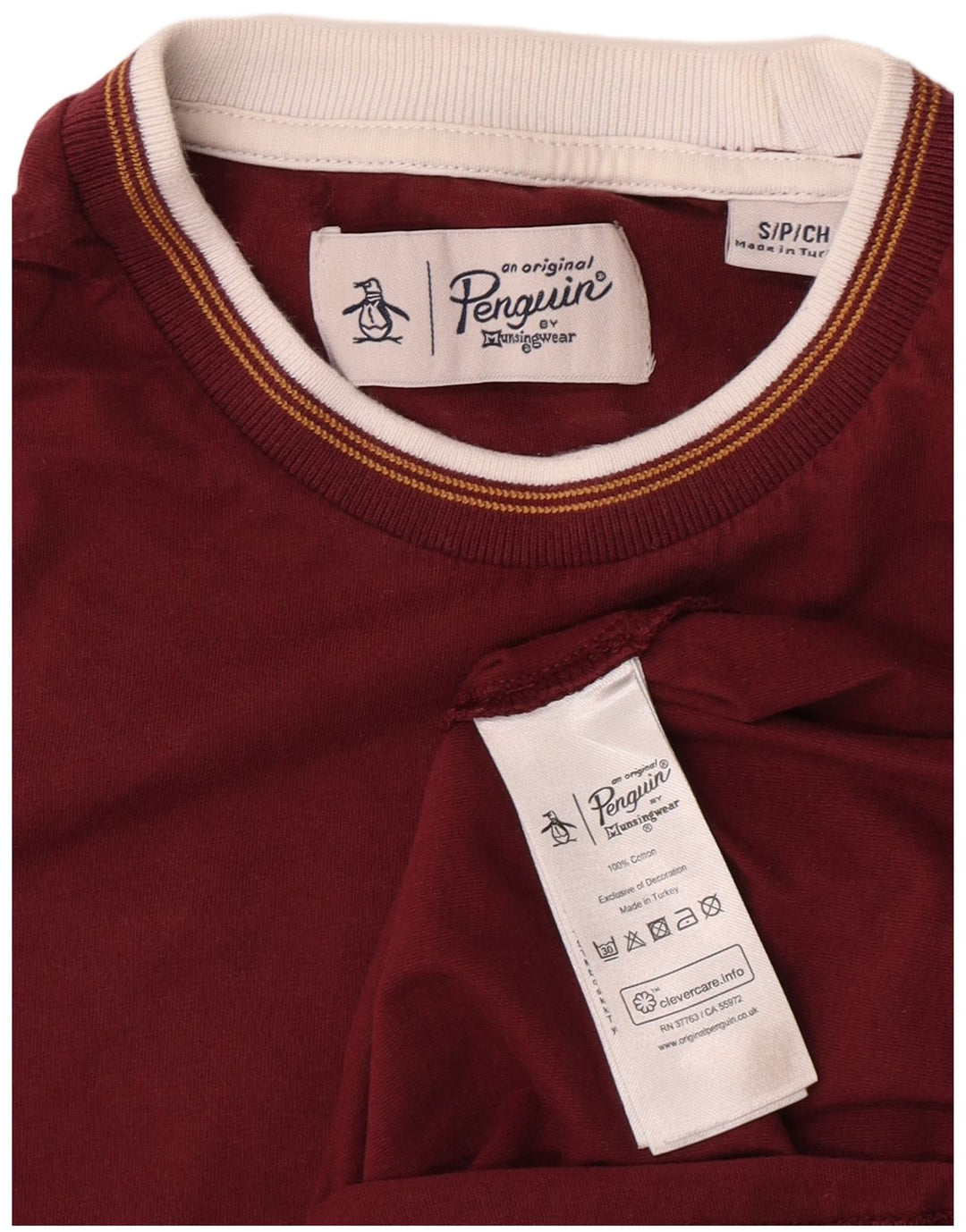 Penguin Mens T-Shirt Top Small Maroon Cotton