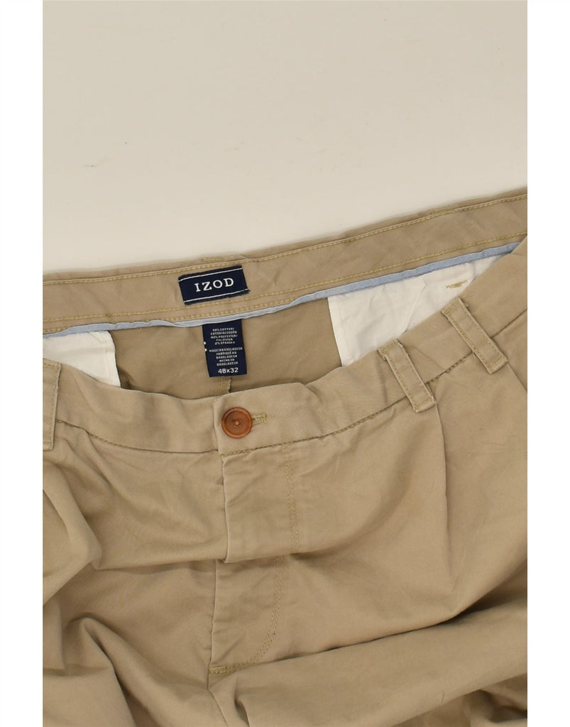 IZOD Mens Slim Chino Trousers W48 L32  Beige Cotton | Vintage Izod | Thrift | Second-Hand Izod | Used Clothing | Messina Hembry 