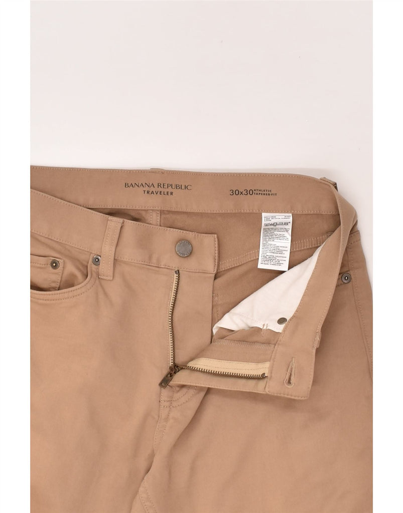 BANANA REPUBLIC Mens Travel Tapered Casual Trousers W30 L30 Beige Cotton | Vintage Banana Republic | Thrift | Second-Hand Banana Republic | Used Clothing | Messina Hembry 