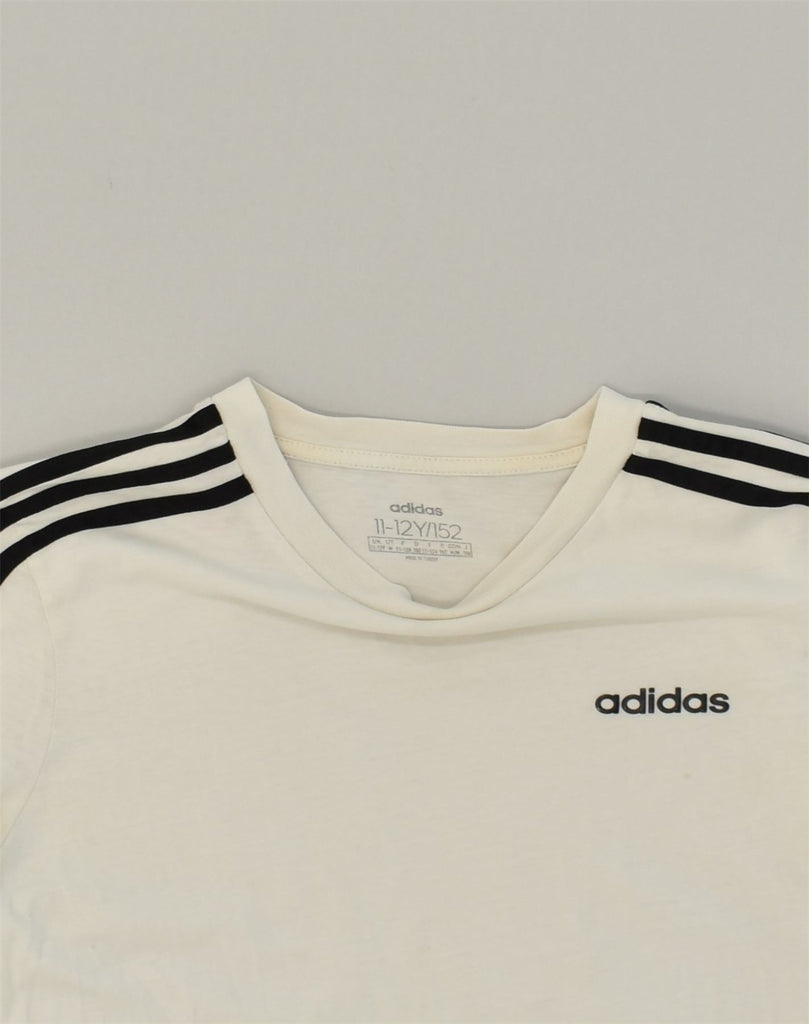 ADIDAS Boys T-Shirt Top 11-12 Years Off White Cotton | Vintage Adidas | Thrift | Second-Hand Adidas | Used Clothing | Messina Hembry 