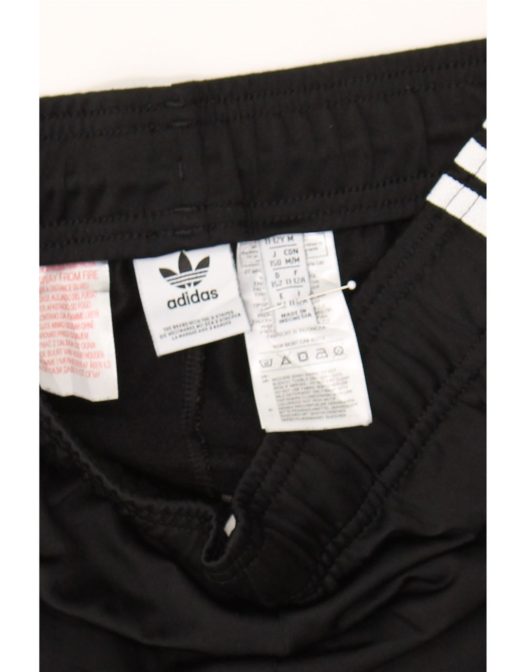 ADIDAS Boys Tracksuit Trousers Joggers 11-12 Years Black Polyester Vintage Adidas and Second-Hand Adidas from Messina Hembry 
