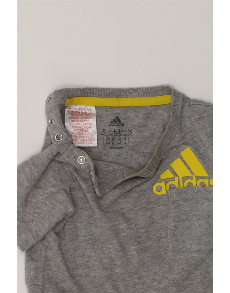 ADIDAS Baby Boys Graphic T-Shirt Top 3-6 Months Grey Cotton | Vintage Adidas | Thrift | Second-Hand Adidas | Used Clothing | Messina Hembry 