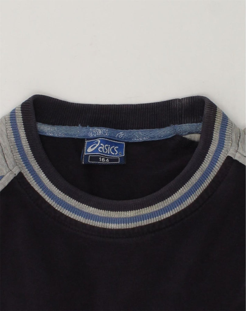 ASICS Boys Loose Fit Graphic T-Shirt Top 14-15 Years Navy Blue Colourblock | Vintage Asics | Thrift | Second-Hand Asics | Used Clothing | Messina Hembry 