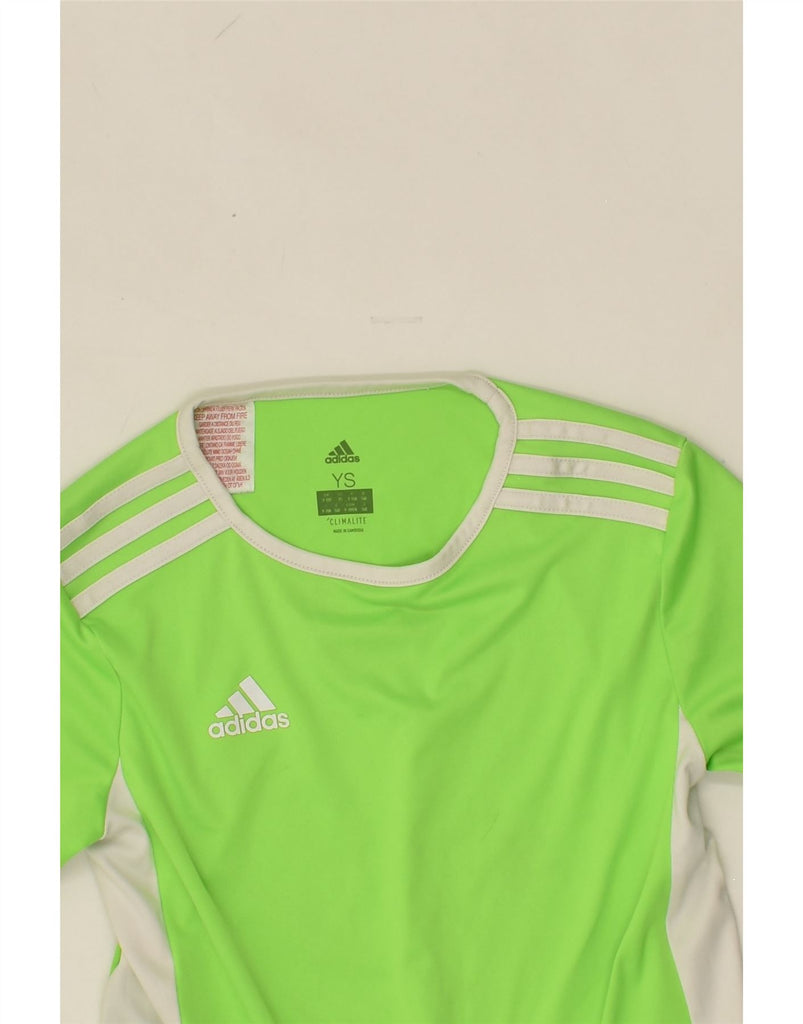 ADIDAS Boys Climalite T-Shirt Top 9-10 Years Small  Green Polyester | Vintage Adidas | Thrift | Second-Hand Adidas | Used Clothing | Messina Hembry 