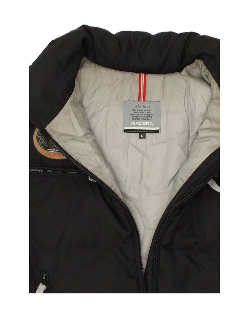 DIADORA Mens Graphic Padded Jacket UK 38 Medium Black Polyester | Vintage Diadora | Thrift | Second-Hand Diadora | Used Clothing | Messina Hembry 
