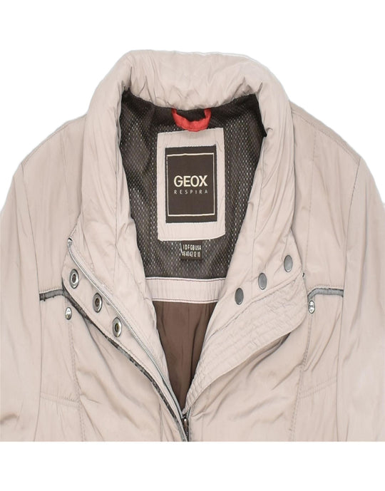 GEOX RESPIRA Giacca antivento da donna UK 12 Beige medio Poliestere Abbigliamento vintage e di seconda mano online Messina Hembry