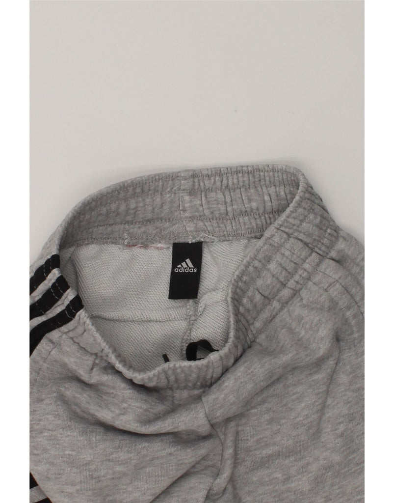 ADIDAS Boys Graphic Sport Shorts 3-4 Years 2XS Grey | Vintage Adidas | Thrift | Second-Hand Adidas | Used Clothing | Messina Hembry 