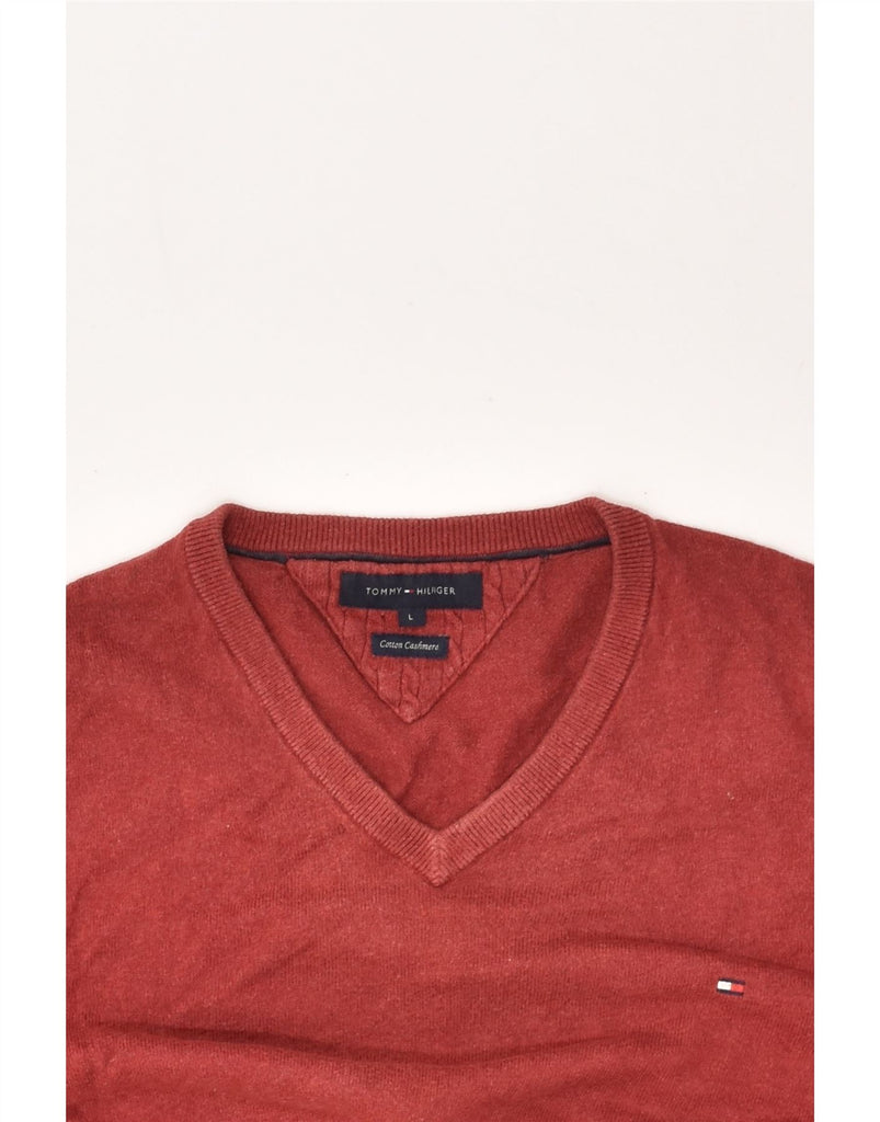 TOMMY HILFIGER Mens V-Neck Jumper Sweater Large Red Cotton | Vintage Tommy Hilfiger | Thrift | Second-Hand Tommy Hilfiger | Used Clothing | Messina Hembry 