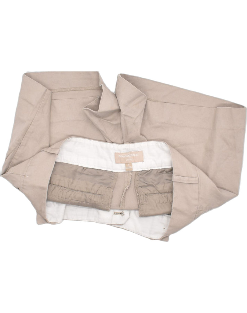 BANANA REPUBLIC Womens Hot Pants US 8 Medium W31 Beige Cotton Classic | Vintage | Thrift | Second-Hand | Used Clothing | Messina Hembry 