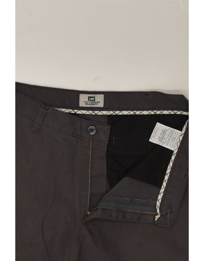 LEE Mens Total Freedom Relaxed Fit Chino Trousers W34 L29 Grey Polyester | Vintage Lee | Thrift | Second-Hand Lee | Used Clothing | Messina Hembry 