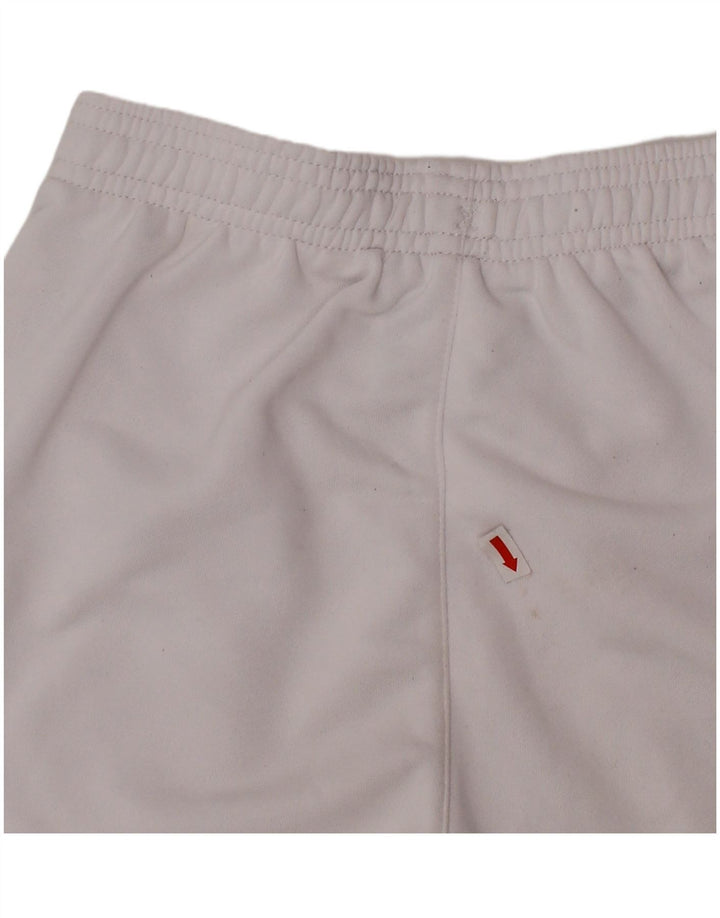 UMBRO Boys Graphic Sport Shorts 8-9 Years  White