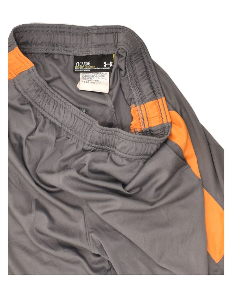 UNDER ARMOUR Boys Graphic Sport Shorts 11-12 Years Large Grey Colourblock | Vintage Under Armour | Thrift | Second-Hand Under Armour | Used Clothing | Messina Hembry 