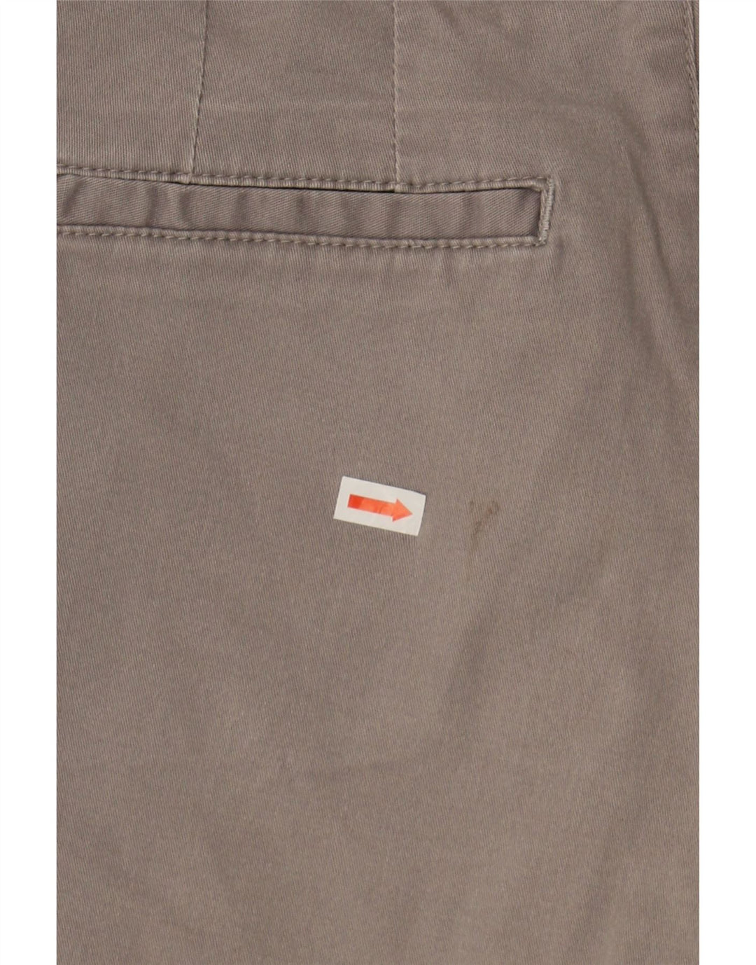 LEE Womens Mid Rise Chino Shorts W34 Large  Grey Cotton Vintage Lee and Second-Hand Lee from Messina Hembry 