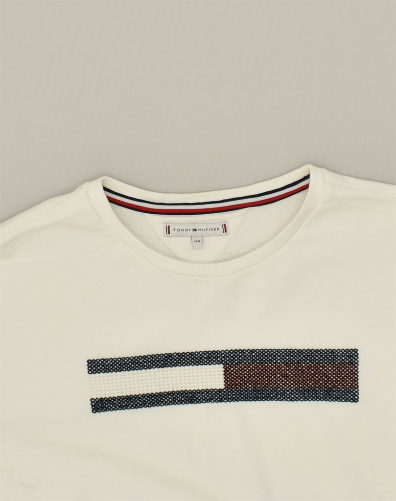 TOMMY HILFIGER Boys Graphic Sweatshirt Jumper 13-14 Years White Cotton | Vintage Tommy Hilfiger | Thrift | Second-Hand Tommy Hilfiger | Used Clothing | Messina Hembry 