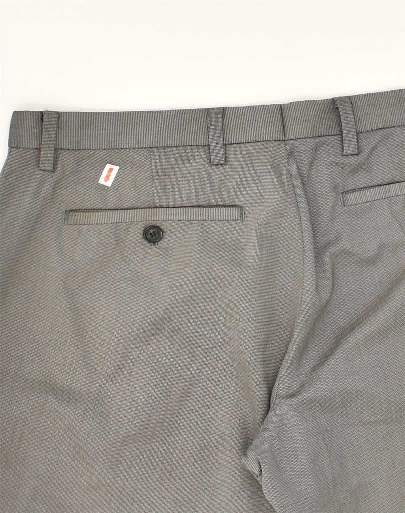 BANANA REPUBLIC Mens Slim Fit Chino Trousers W31 L32  Grey Cotton | Vintage Banana Republic | Thrift | Second-Hand Banana Republic | Used Clothing | Messina Hembry 