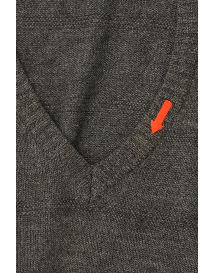 VINTAGE Mens V-Neck Jumper Sweater Large Grey Vintage Vintage and Second-Hand Vintage from Messina Hembry 