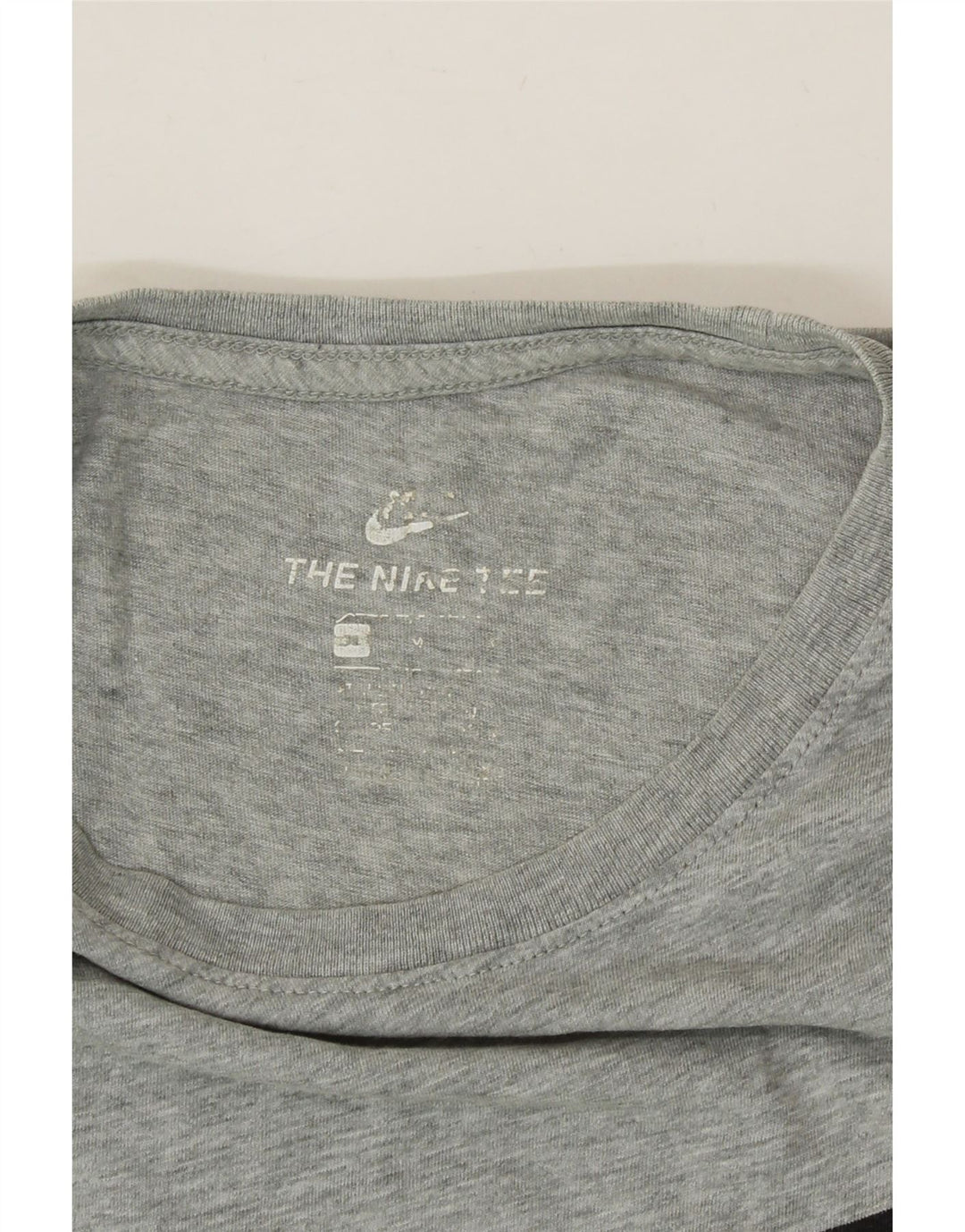 NIKE Mens Graphic T-Shirt Top Small Grey Cotton Vintage Nike and Second-Hand Nike from Messina Hembry 
