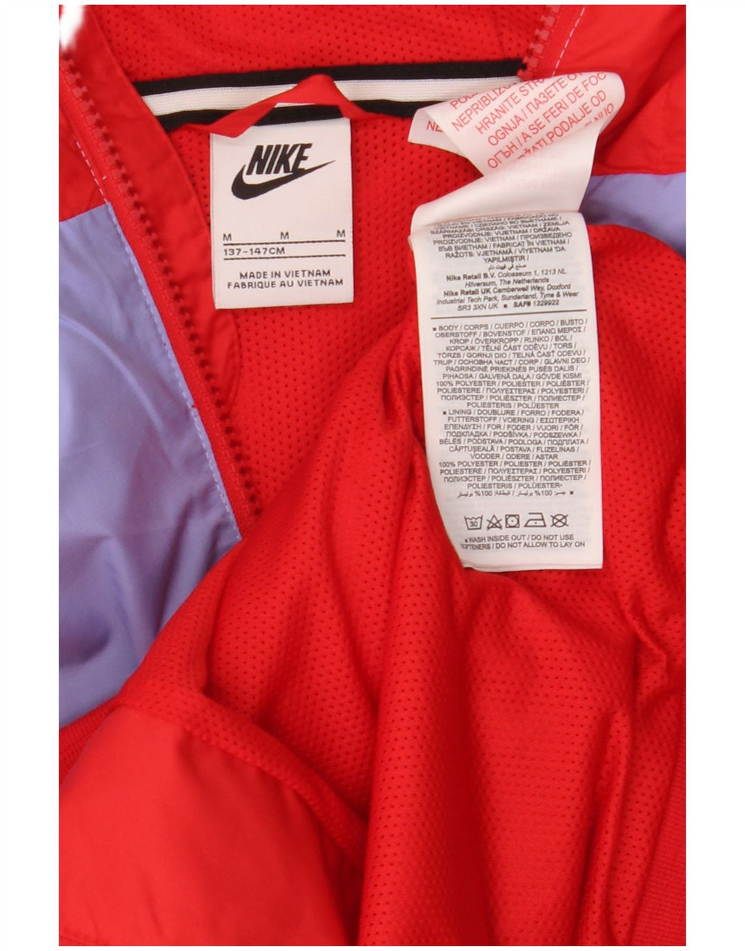 Nike Boys Hooded Rain Jacket 10-11 Years Medium Red Colourblock Polyester