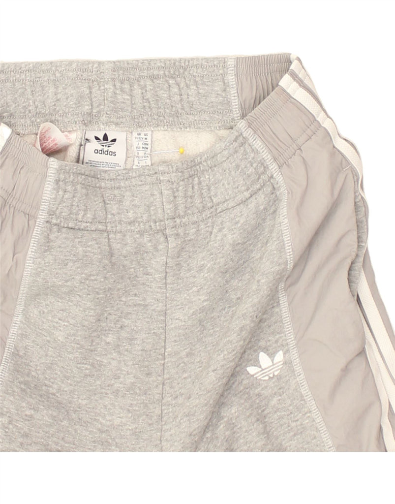 ADIDAS Boys Tracksuit Trousers Joggers 11-12 Years Grey Colourblock Cotton | Vintage Adidas | Thrift | Second-Hand Adidas | Used Clothing | Messina Hembry 