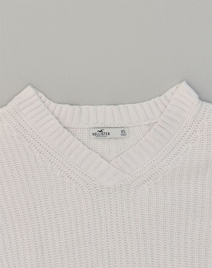 HOLLISTER Womens California V-Neck Jumper Sweater UK 6 XS White Cotton | Vintage Hollister | Thrift | Second-Hand Hollister | Used Clothing | Messina Hembry 