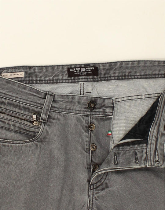 Comfort fit hot sale jeans online