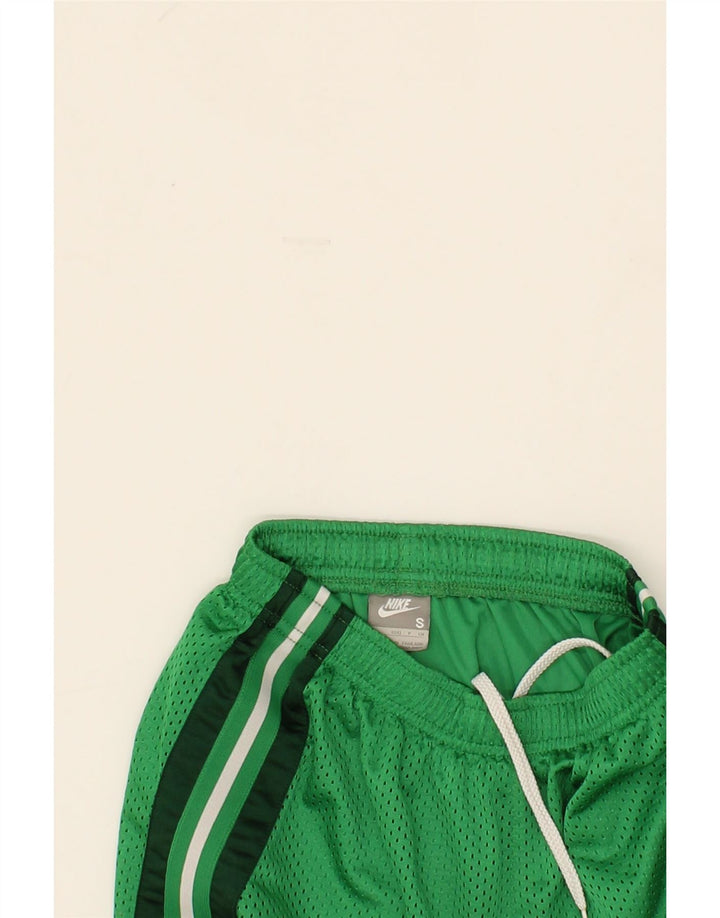 NIKE Boys Sport Shorts 7-8 Years W24 L8 Green Polyester Vintage Nike and Second-Hand Nike from Messina Hembry 