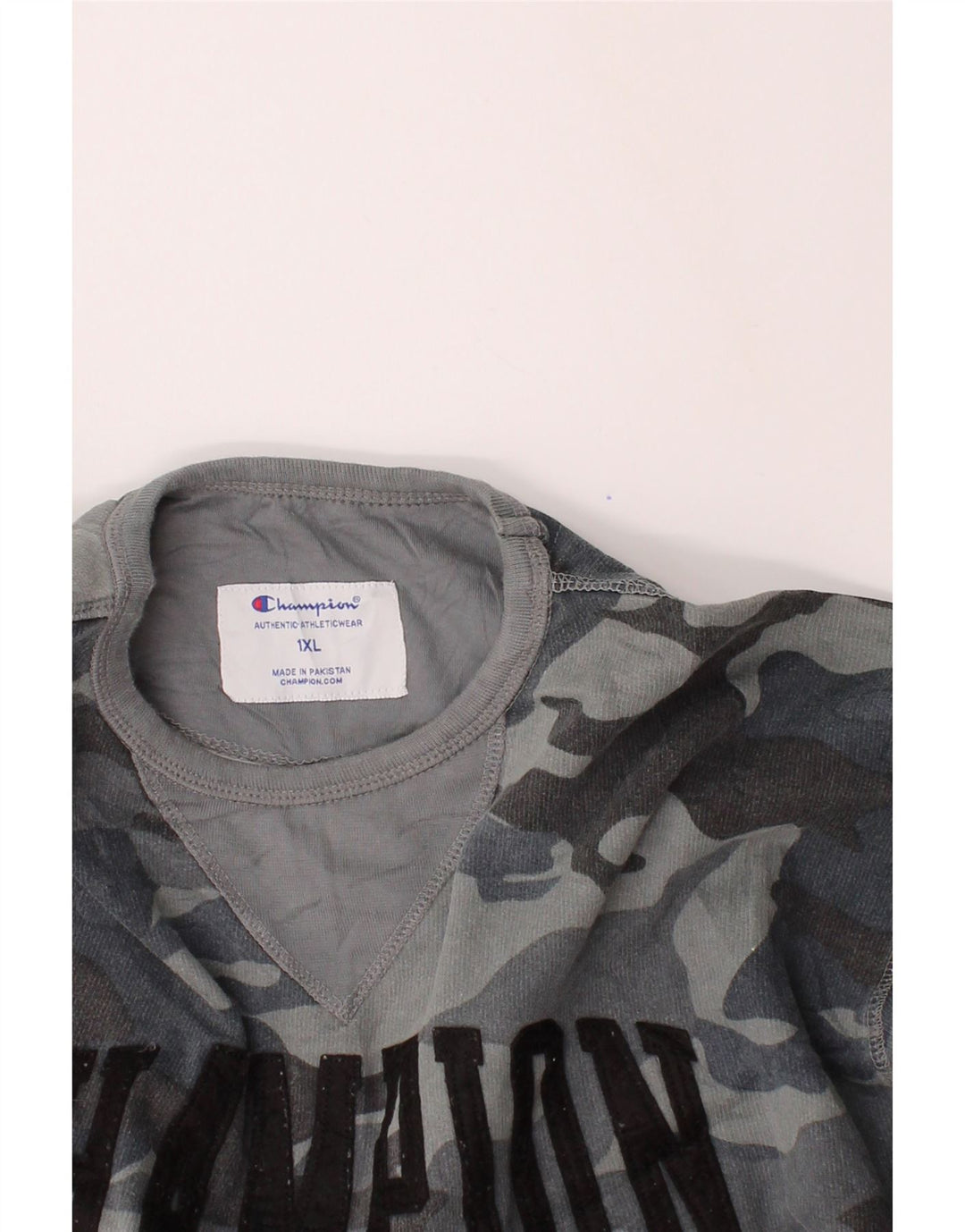 CHAMPION Mens Graphic Sweatshirt Jumper XL Grey Camouflage Cotton Vintage Champion and Second-Hand Champion from Messina Hembry 