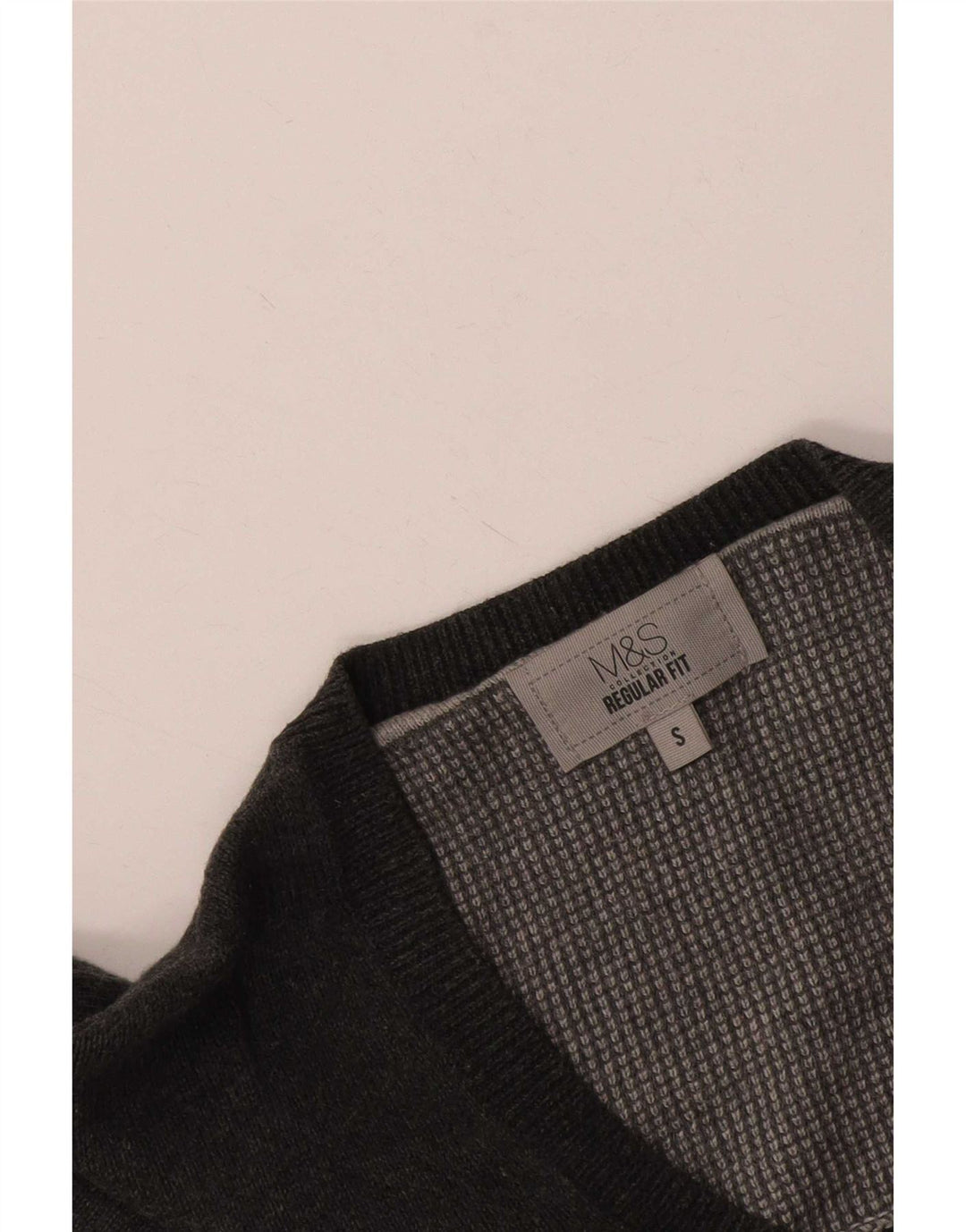 Marks & Spencer Mens Regular Fit V-Neck Jumper Sweater Small Grey