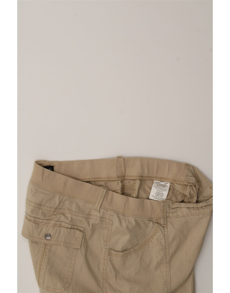 LEE Womens Relaxed Fit Capri Cargo Trousers US 18 2XL W36 L18 Beige Cotton Vintage Lee and Second-Hand Lee from Messina Hembry 