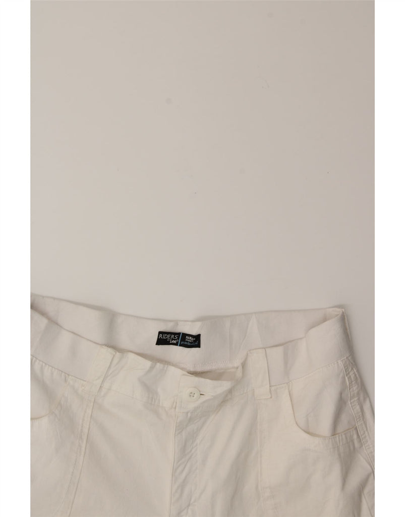 LEE Womens Riders Mid Rise Straight Capri Trousers US 18 2XL W38 L20 White Vintage Lee and Second-Hand Lee from Messina Hembry 