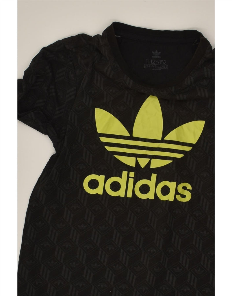 ADIDAS Boys Graphic T-Shirt Top 11-12 Years Black Geometric Cotton | Vintage Adidas | Thrift | Second-Hand Adidas | Used Clothing | Messina Hembry 