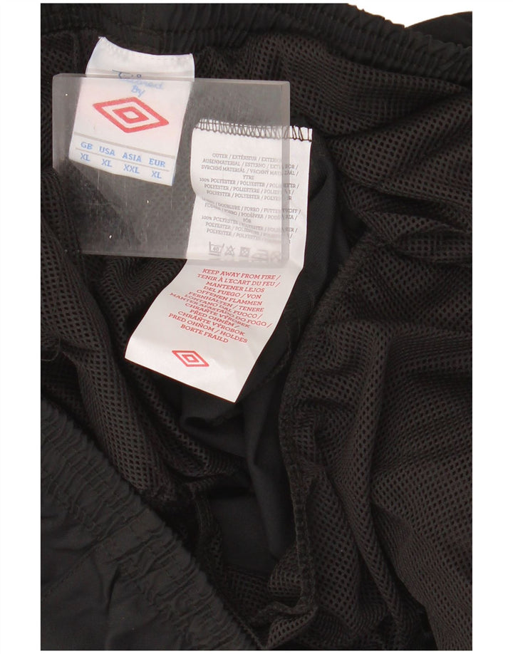 Umbro Mens Sport Shorts XL  Black Polyester