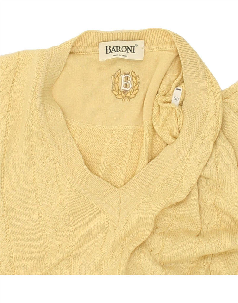 BARONI Mens V-Neck Jumper Sweater IT 50 Medium Yellow Wool | Vintage Baroni | Thrift | Second-Hand Baroni | Used Clothing | Messina Hembry 