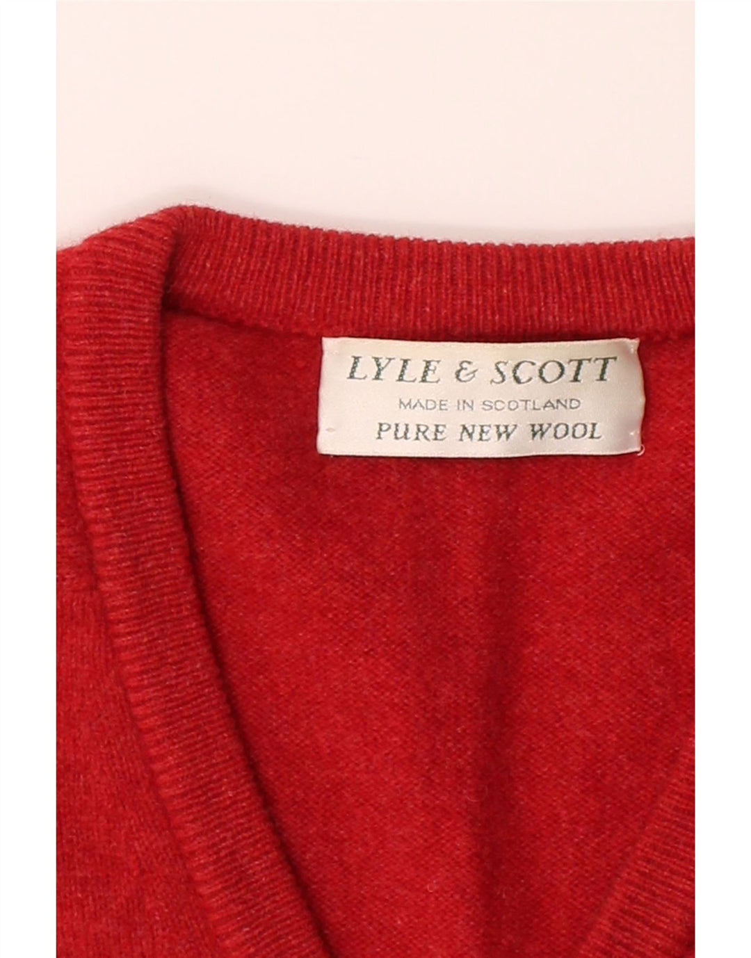 LYLE & SCOTT Mens V-Neck Jumper Sweater Large Red New Wool Vintage Lyle & Scott and Second-Hand Lyle & Scott from Messina Hembry 