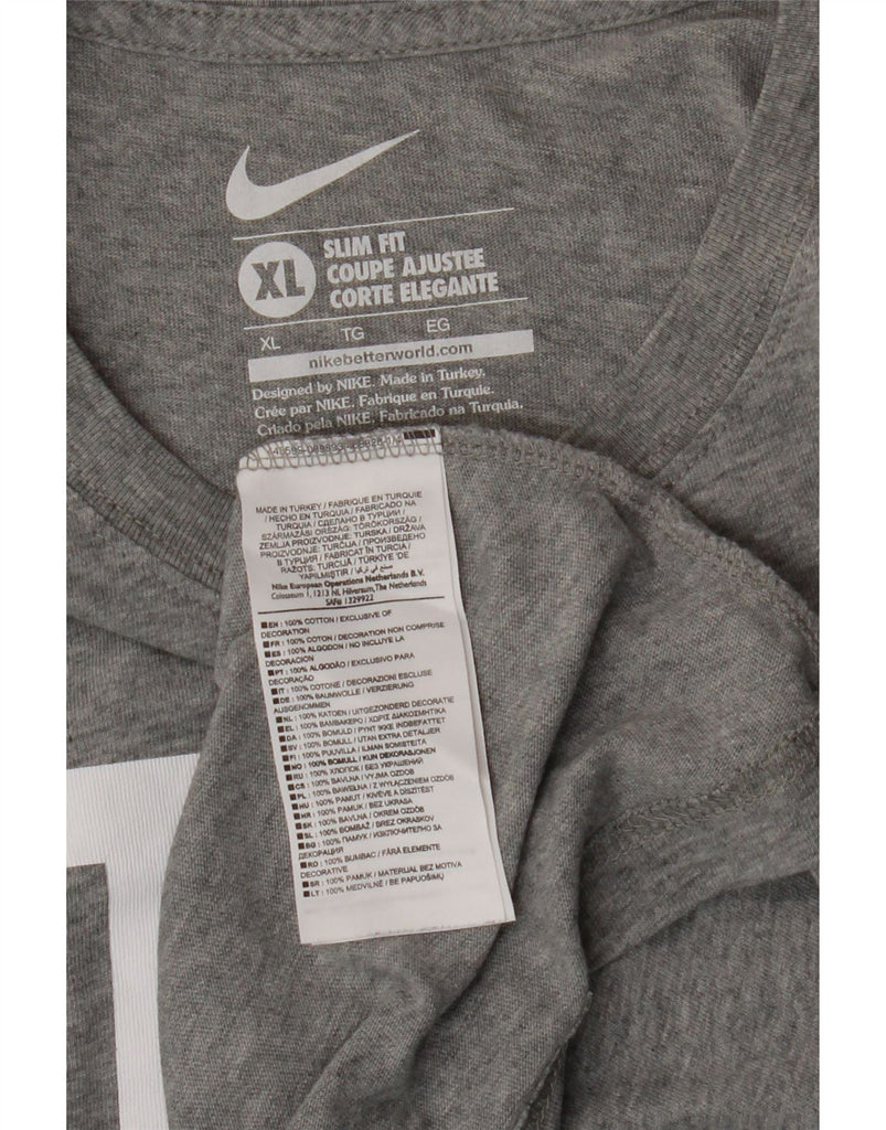 NIKE Mens Coupe Ajustee Slim Fit Graphic T-Shirt Top XL Grey Cotton Vintage Nike and Second-Hand Nike from Messina Hembry 