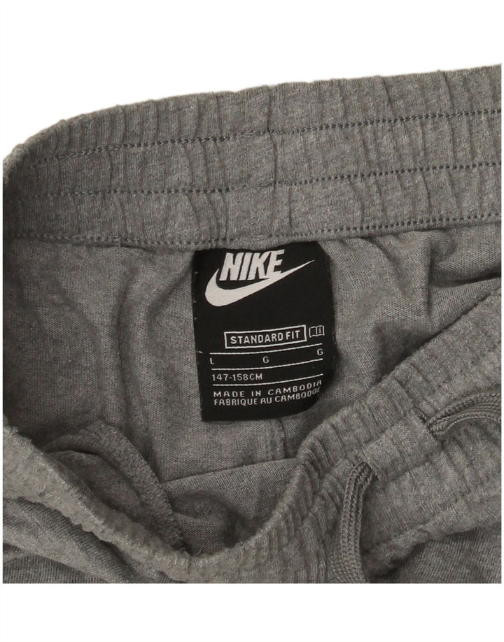 Nike Boys Standard Fit Sport Shorts 12-13 Years Large Grey Polyester