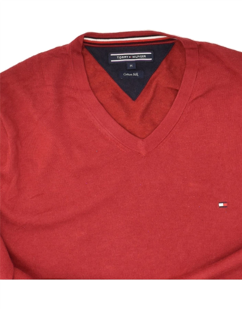 TOMMY HILFIGER Mens V-Neck Jumper Sweater Medium Red Cotton | Vintage Tommy Hilfiger | Thrift | Second-Hand Tommy Hilfiger | Used Clothing | Messina Hembry 