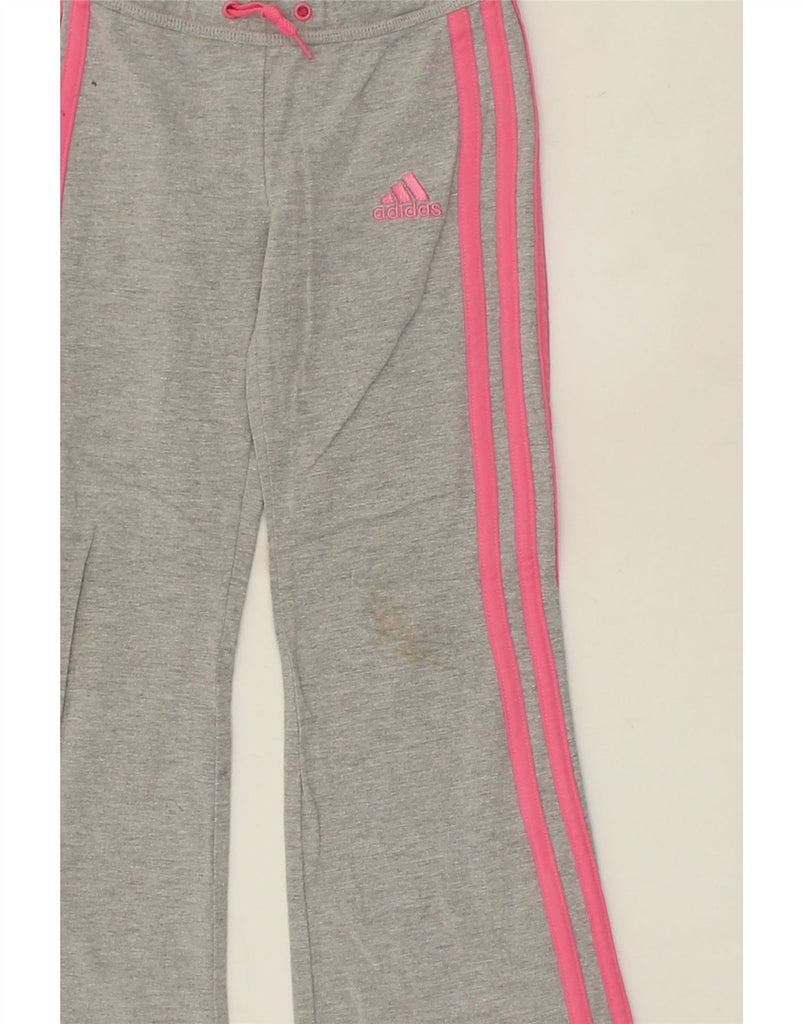 ADIDAS Girls Tracksuit Trousers 3-4 Years Grey Cotton | Vintage Adidas | Thrift | Second-Hand Adidas | Used Clothing | Messina Hembry 